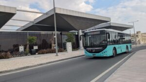 Qatar Mowasalat Bus R727