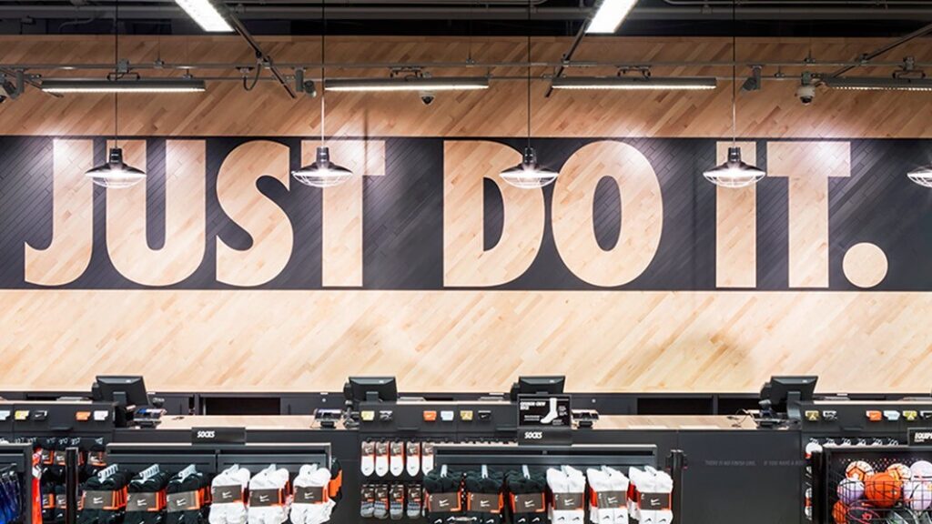 Nike Store (vendome Mall)